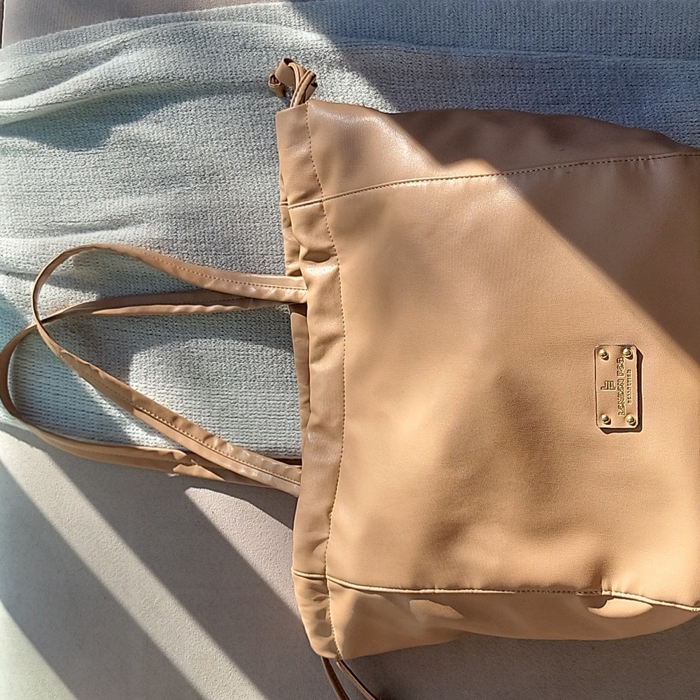 London Fog Tan Tote Bag